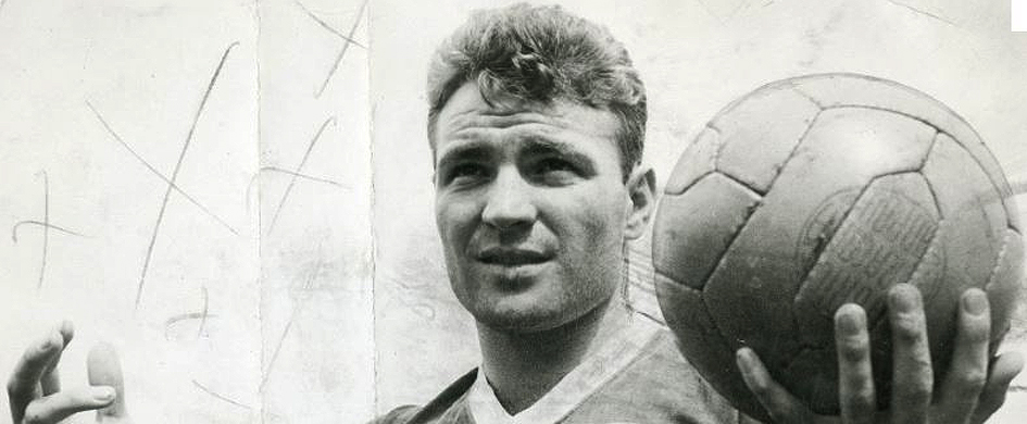 <span class='tit'>QUE DIA É HOJE: 25.09.2026?</span> <br /><span class='desc'> 1955
Há 71 anos, o Palmeiras perdia para o América/SP, em São José do Rio Preto/SP, por 3 a 1, em partida amistosa.
O jogo marcou a estreia...</span> QUE DIA É HOJE: 25.09.2026?